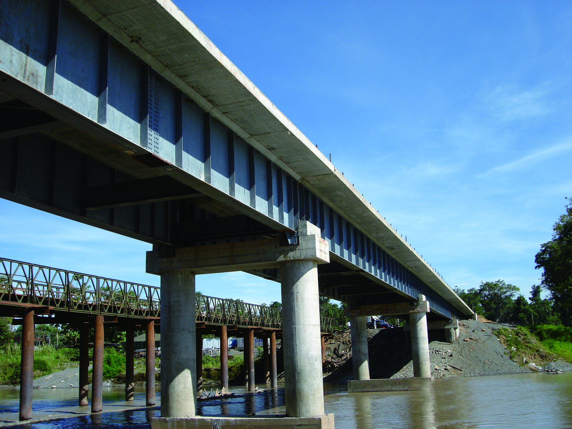 49.中國援建巴布亞新幾內亞尤-亞公路.jpg